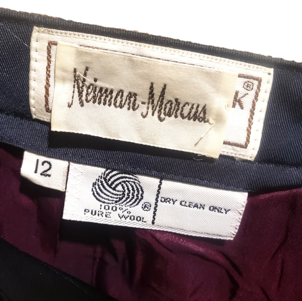 Jones New York+Neiman Marcus Brown Vintage Wool Pencil Skirt- (tag size 12)